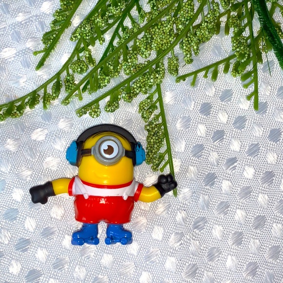 Mcdonald S Toys Mcdonalds Happy Meal Minion Despicable Me Rise Of Gru Stuart Roller Skates Poshmark Mcdonald S Toys Mcdonalds Happy Meal Minion Despicable Me Rise Of Gru Stuart Roller Skates Poshmark